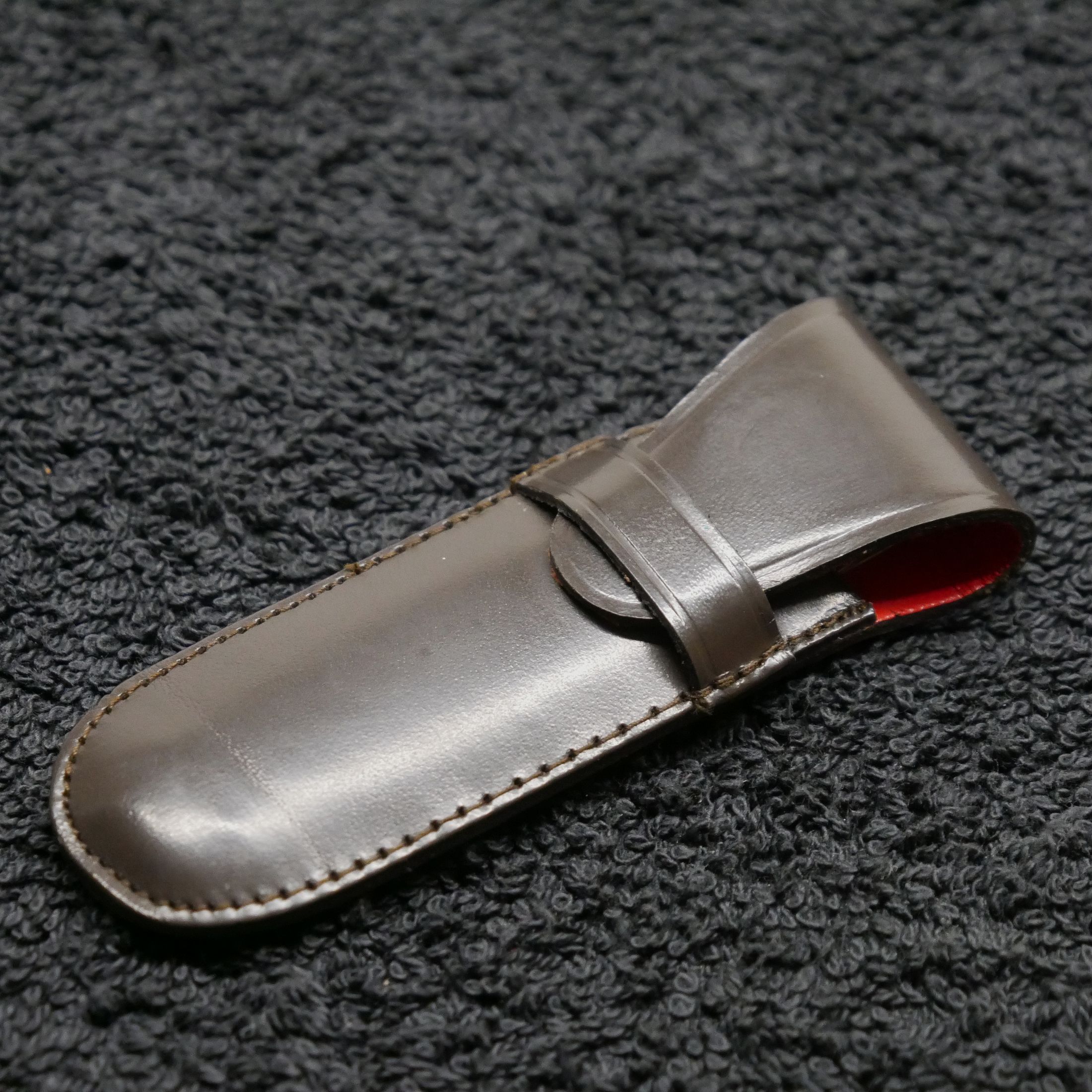 Nóż składany Justus Bierhoff Solingen 3-częściowy ornamentowany z logo Bayera z etui ochronnym vintage