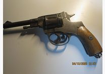 „Russischer Nagant M1895, Tula-Fertigung, Kaliber 7,62 x 38 R, 7-schüssiger Revolver.