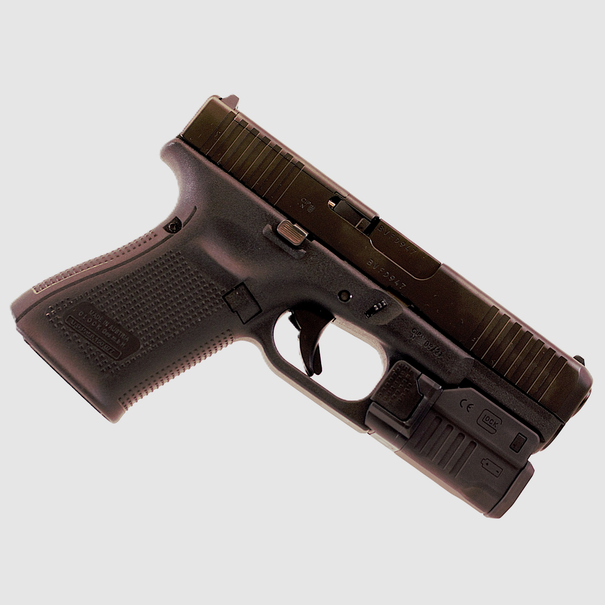 glock 19mos + torcia + Red Dot Shield