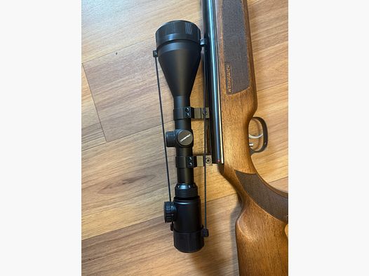 Weihrauch HW 35 E – notenhouten stock – nieuw – incl. Umarex scope & tas