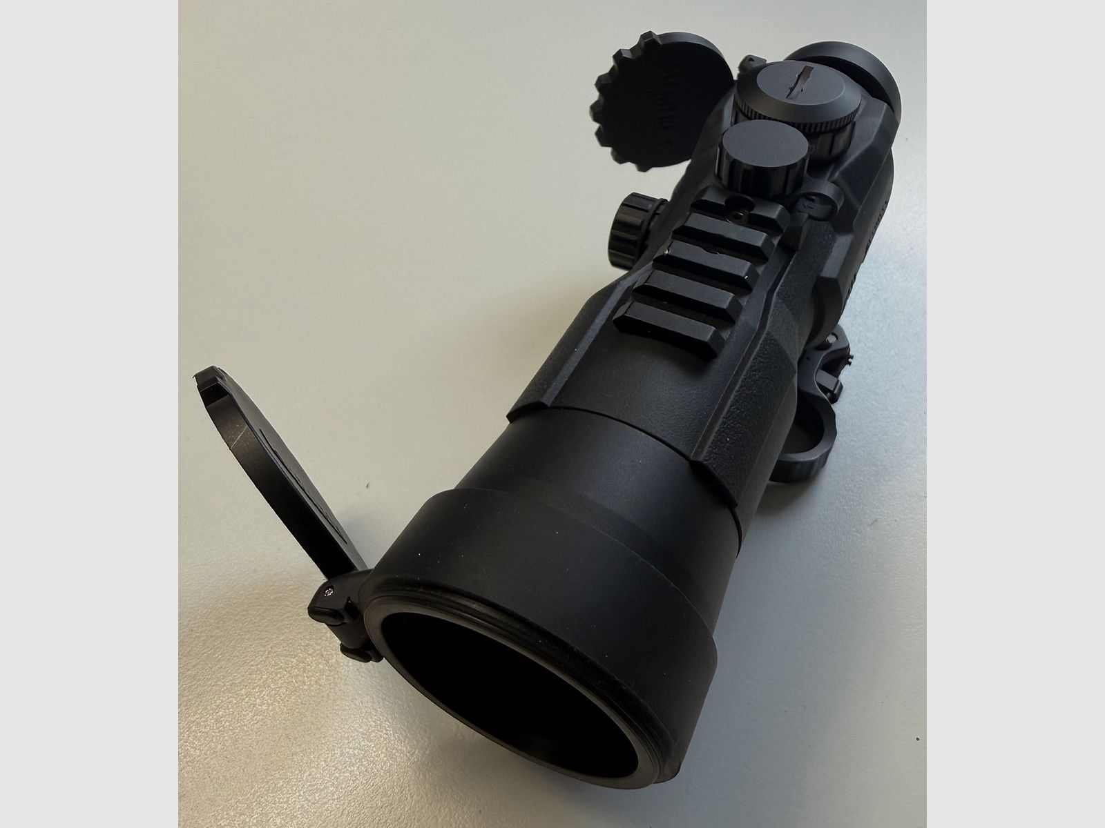 Steiner Militärschussvisier M536 Leuchtpunktzielgerät 5 x 36 + Niggeloh Schutzhülle - NEUWERTIG