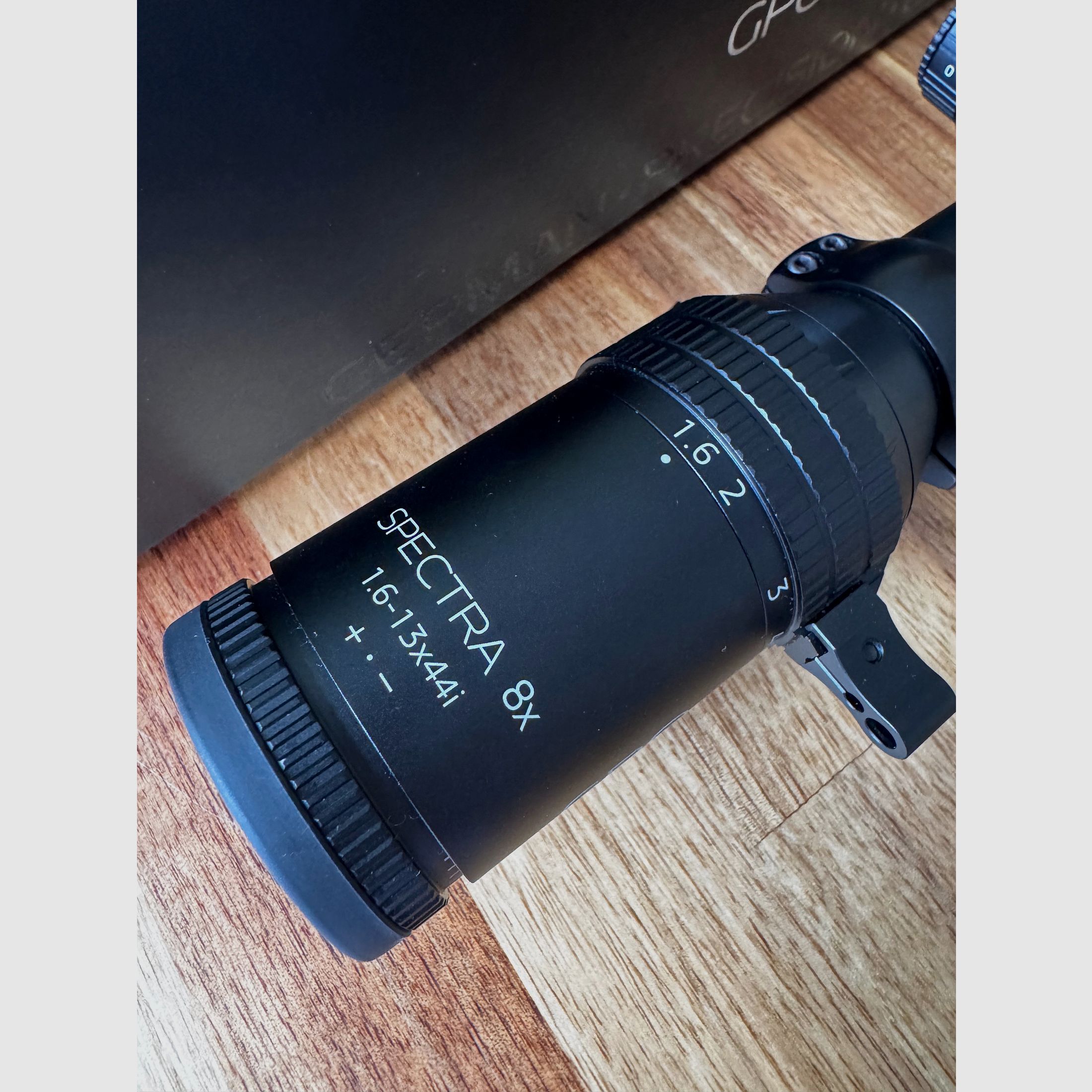 GPO Spectra 8x 1,6-13x44i inkl. Präzise Jagrn Adapter und Recknagel PSG Aufkippmontage