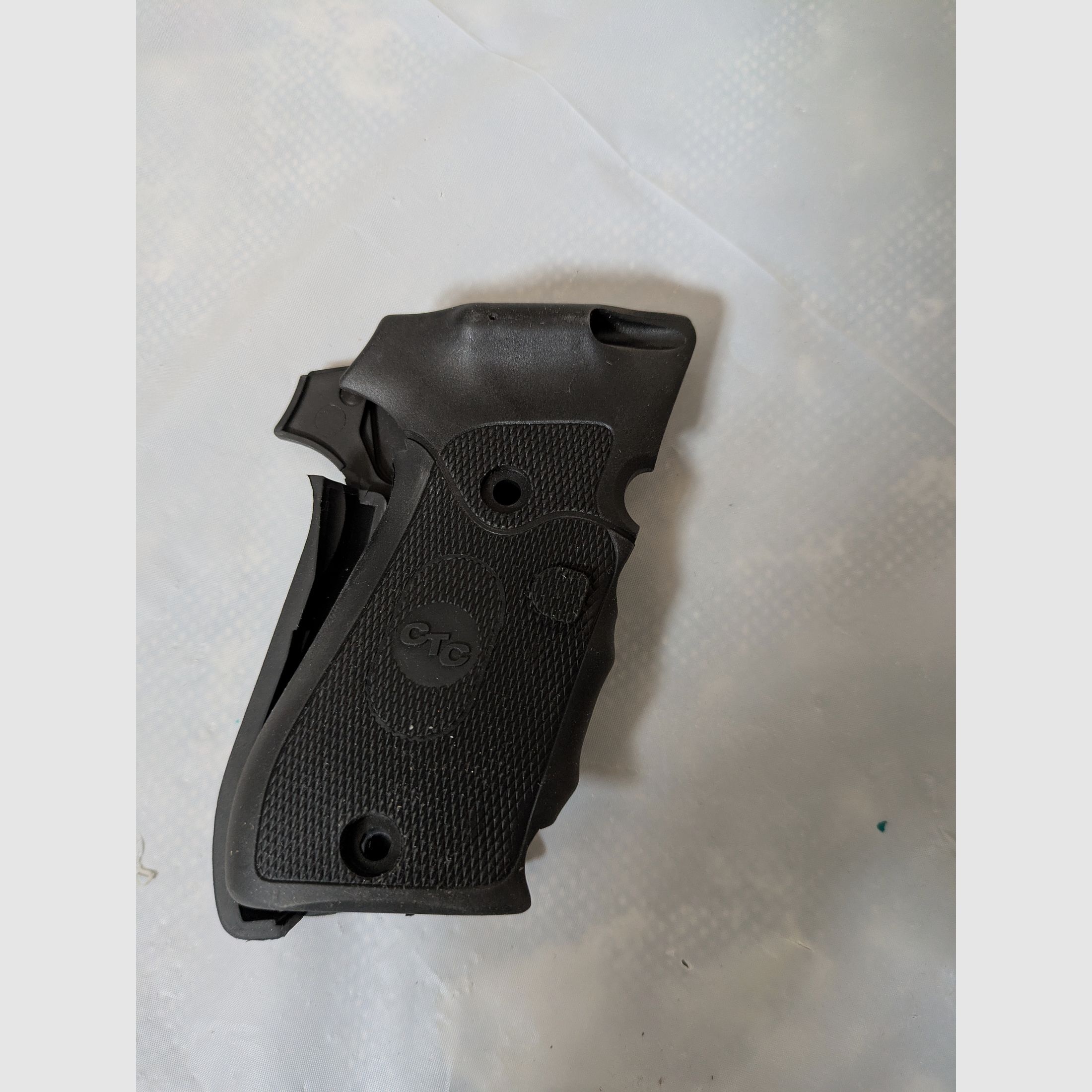 Crimson Trace LG-320 Lasergrips 