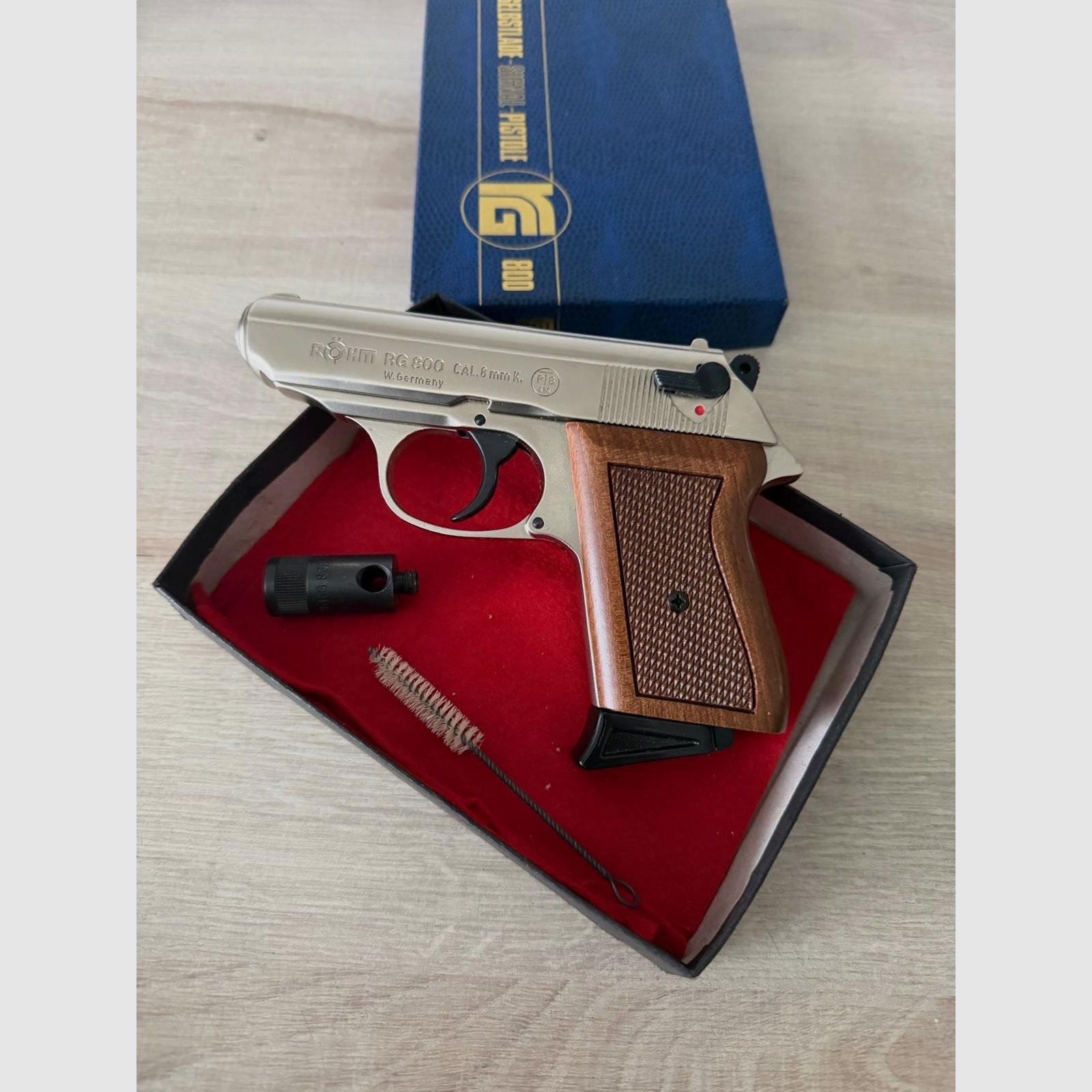 Röhm RG 800 8 mm K. Bang blank firing gas pistol OVP unfired