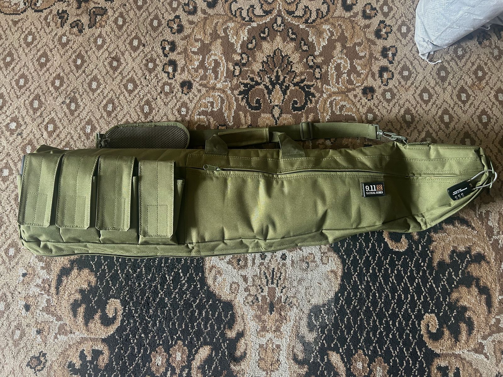 E&C M4 SOPMOD SD -GEN.4- (EFCS, MOSFET, KURZER HUB, AMBIDEXTROUS, GESCHWINDIGKEITSABZUG, PRO HOPUP) AEG MIT METALLGEHÄUSE & BURST MODUS < 0,5 J.