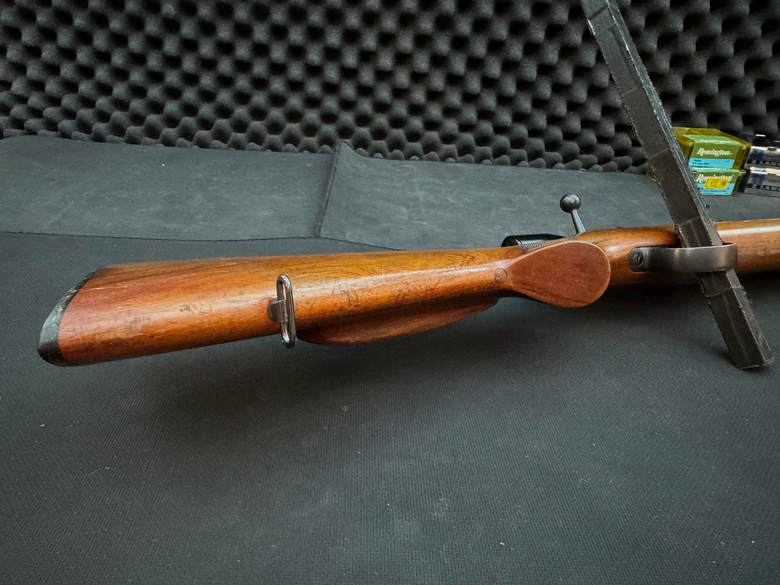 Anschütz Einzelladerbüchse .22lr mit Zielfernrohr 4x32