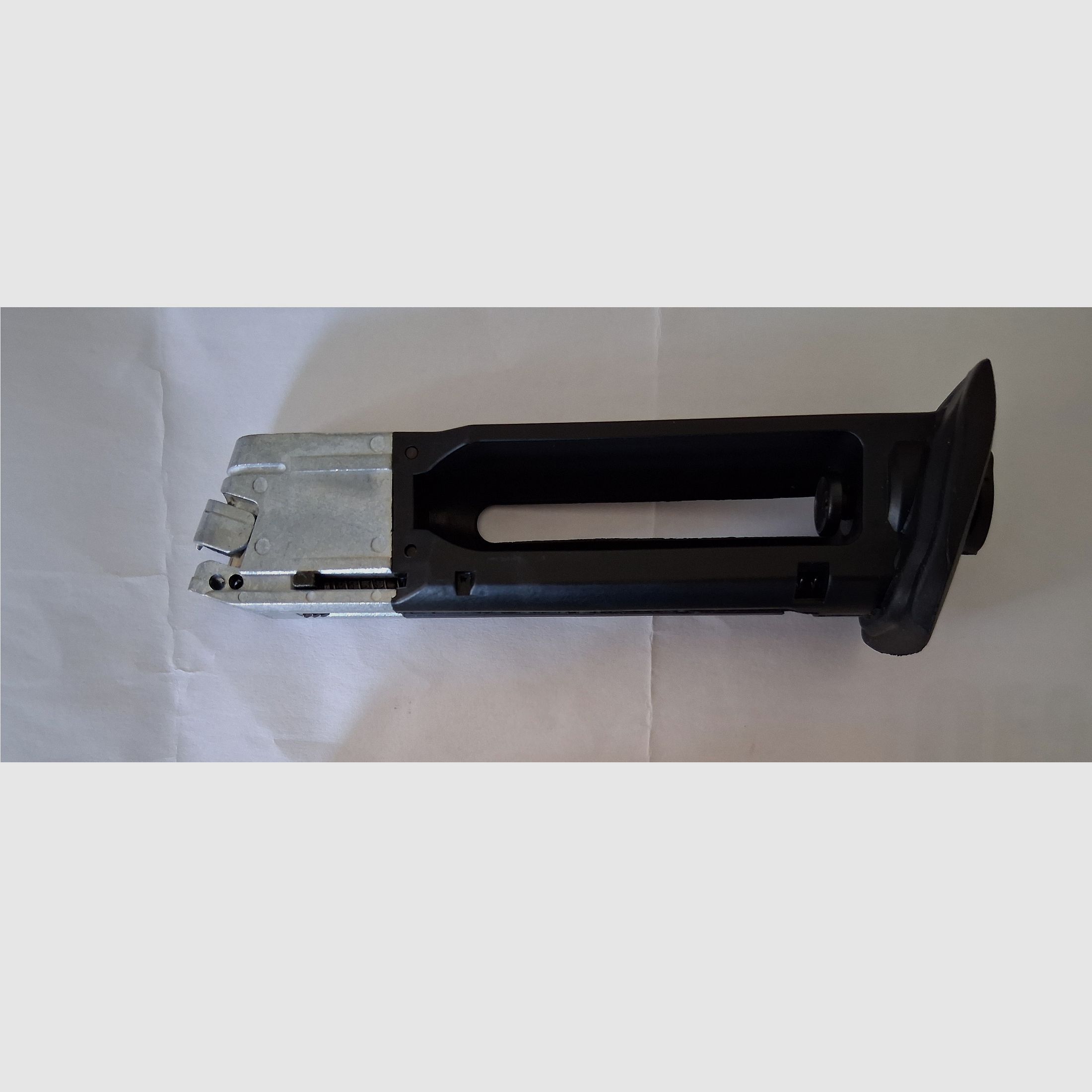 Magazin für CO2 Pistole (Umarex) Elite Force Race Gun Kal. 4,5 mm Stahl-BB, (neuwertig)