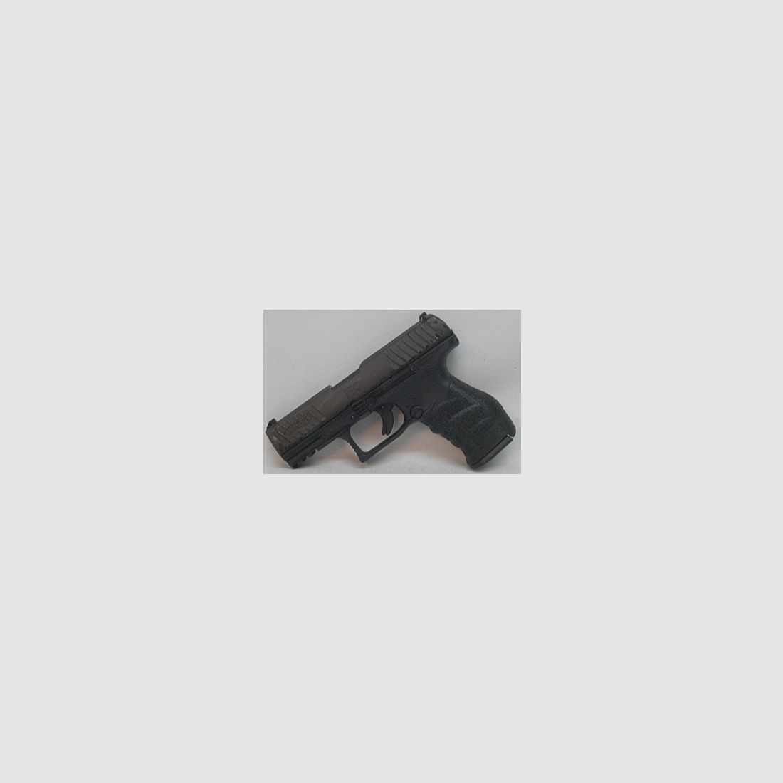 PPQ M2 Kal.9mm P.A.K. - black, 15 Schuss Magazin