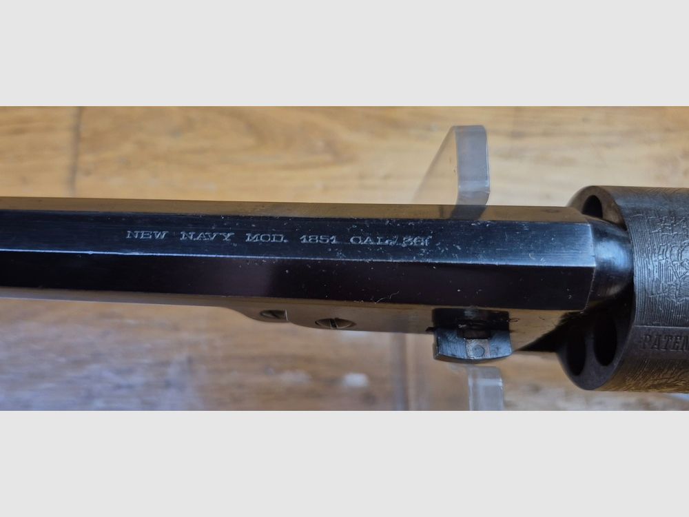 Guter Revolver Colt 1851 Navy — Kal.36 Schwarzpulver (PN) — Herstellung Uberti Gardone (Zahnrad-Logo Stempel 1969) — Guter Lauf Gute Mechanik — BE+, Bild 1 von 24