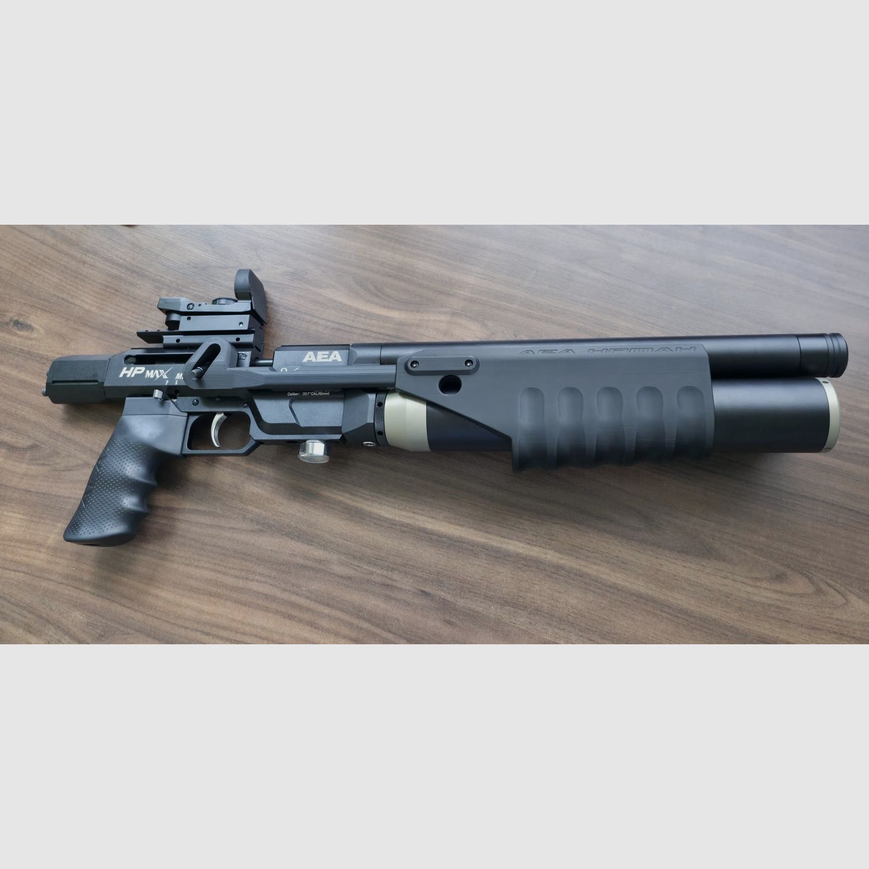 AEA HP MAX MK2 Pump Action, beaucoup d’accessoires dont min 500 cartouches