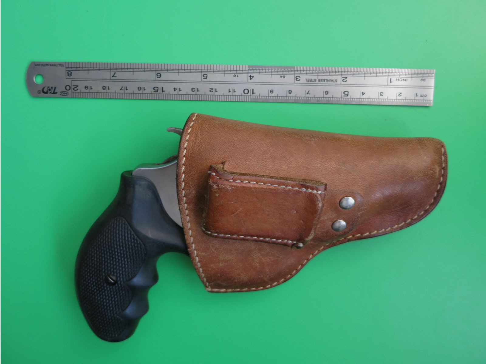 Gürtelholster Revolver,  Leder, z. B. Smith&Wesson Mod. 60-90, .357 Magnum, 2,15", Lady Smith