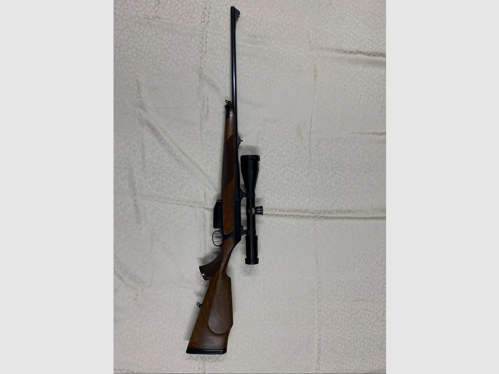 Sauer 202 8x68S con Zeiss Victory Variopoint 3-12x56T con torreta balística