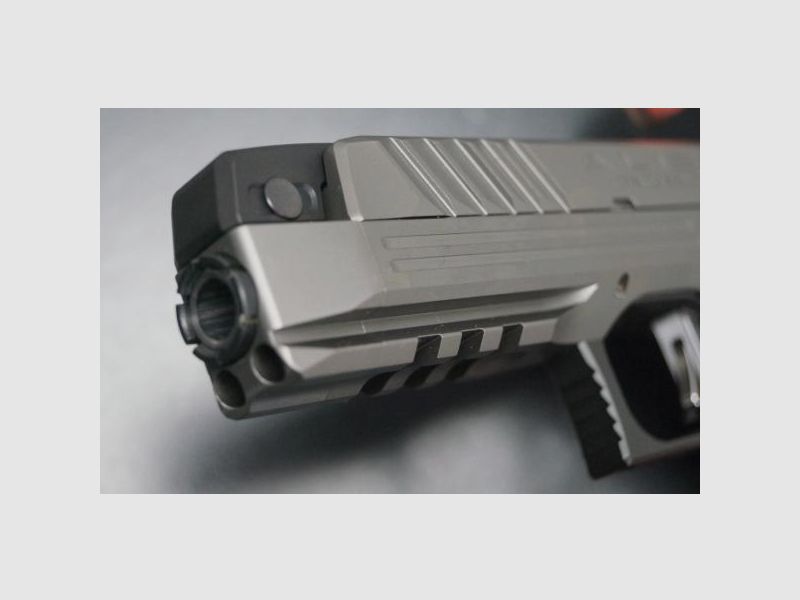 Laugo Arms Pistole Mod. ALIEN Standard 9mmLuger|Black/Green|1/2'x28