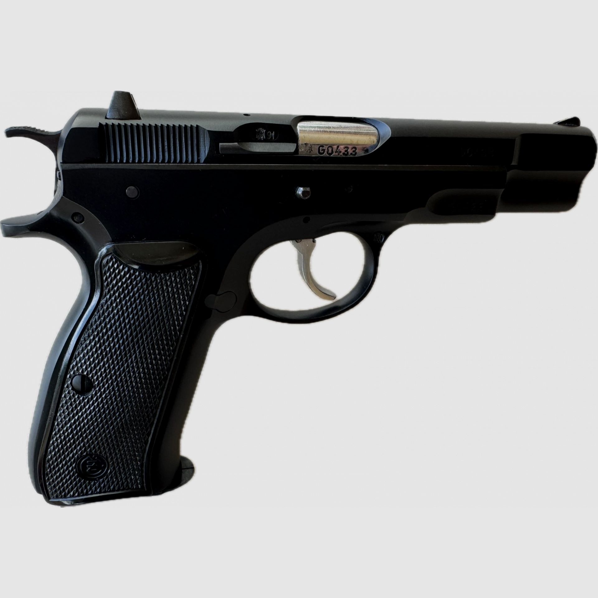 Pistole Brünner (Česká zbrojovka) M75 – Kaliber 9 mm Luger