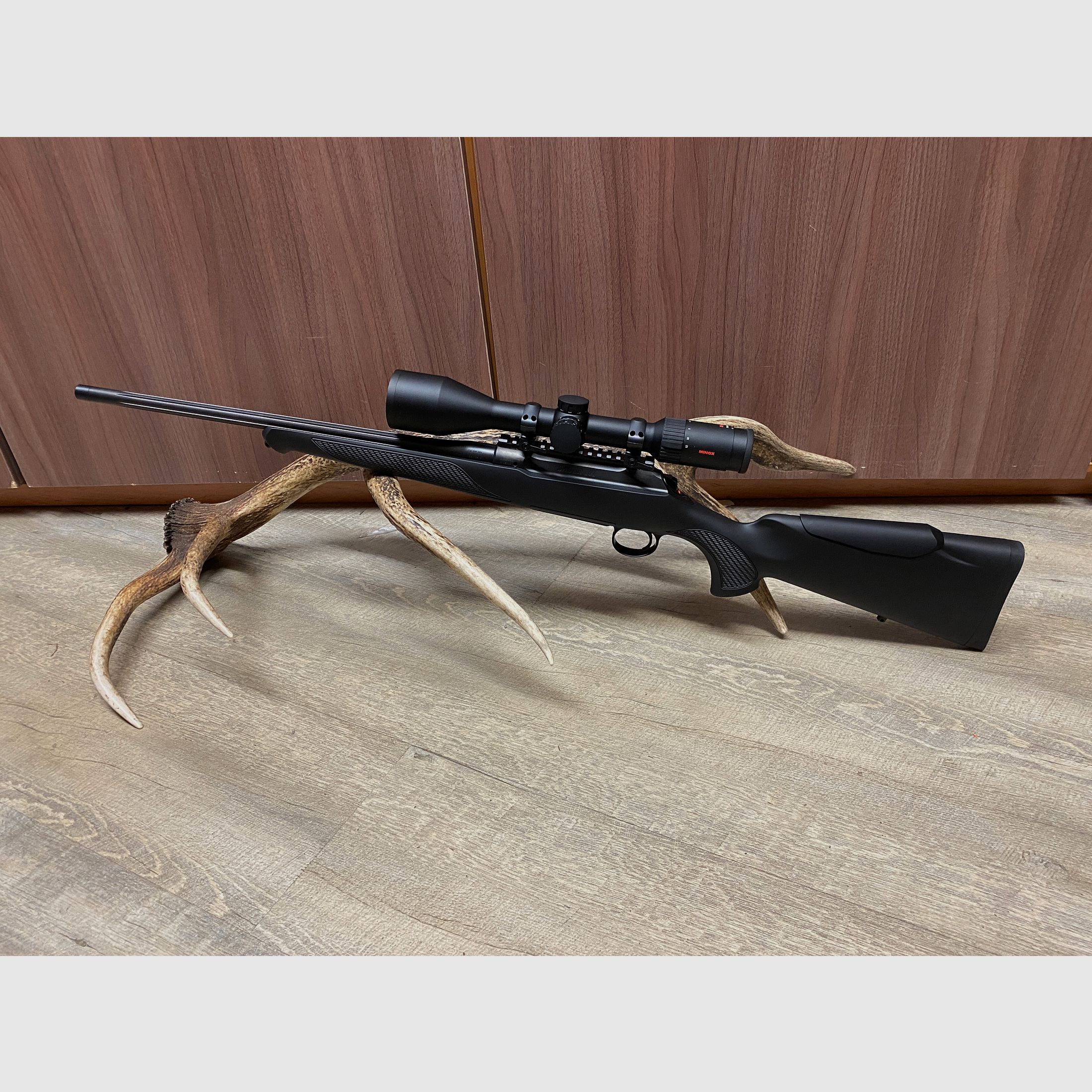 Sauer 101 Highland XTA, met Minox RS-4 3-12x56