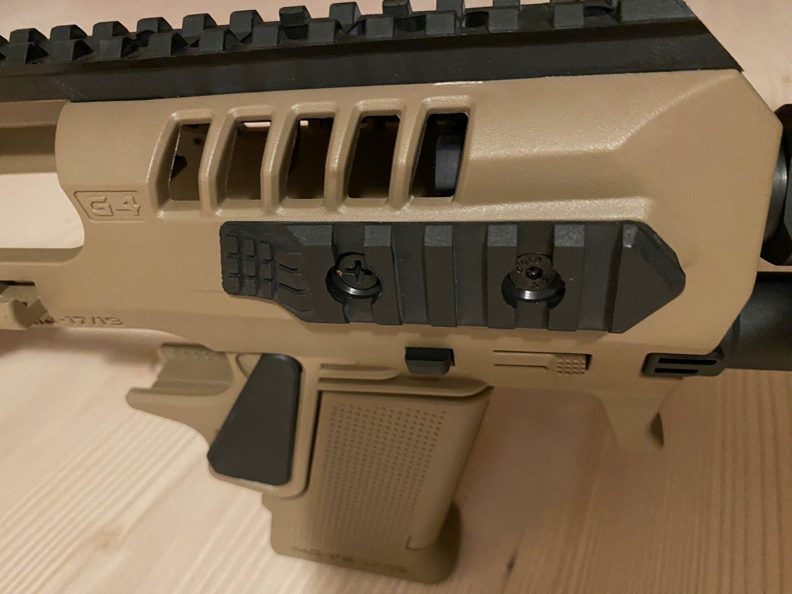 Schafthalterung für z.B. Micro Roni, Hera Arms uvm.