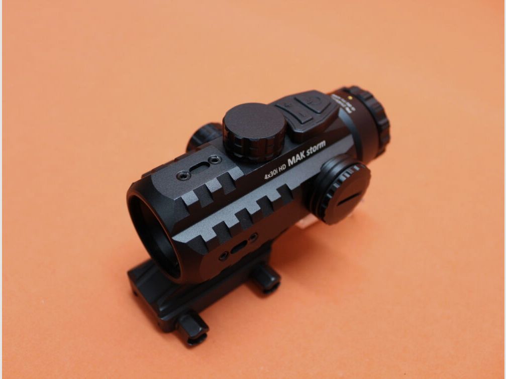 MAK. MAK MAKstorm Zielfernrohr 4x30i HD Gen1 (254003001) Circle-Dot Leuchtabsehen mit Strichplatte