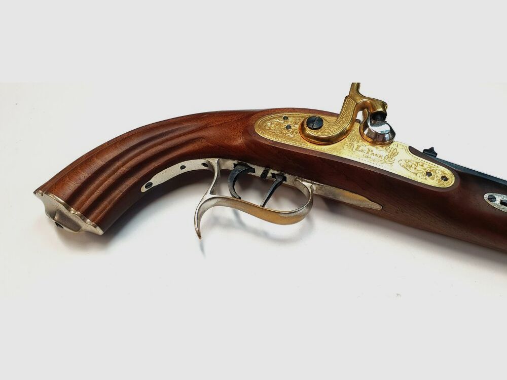 Pistola de percusión Bondini Bondini Le Page Gold Edition - .45 solo pólvora negra