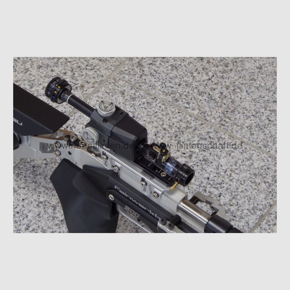 Feinwerkbau 800 X Alu Aufgelegtschießen, Rechtsausführung, Griff Größe L