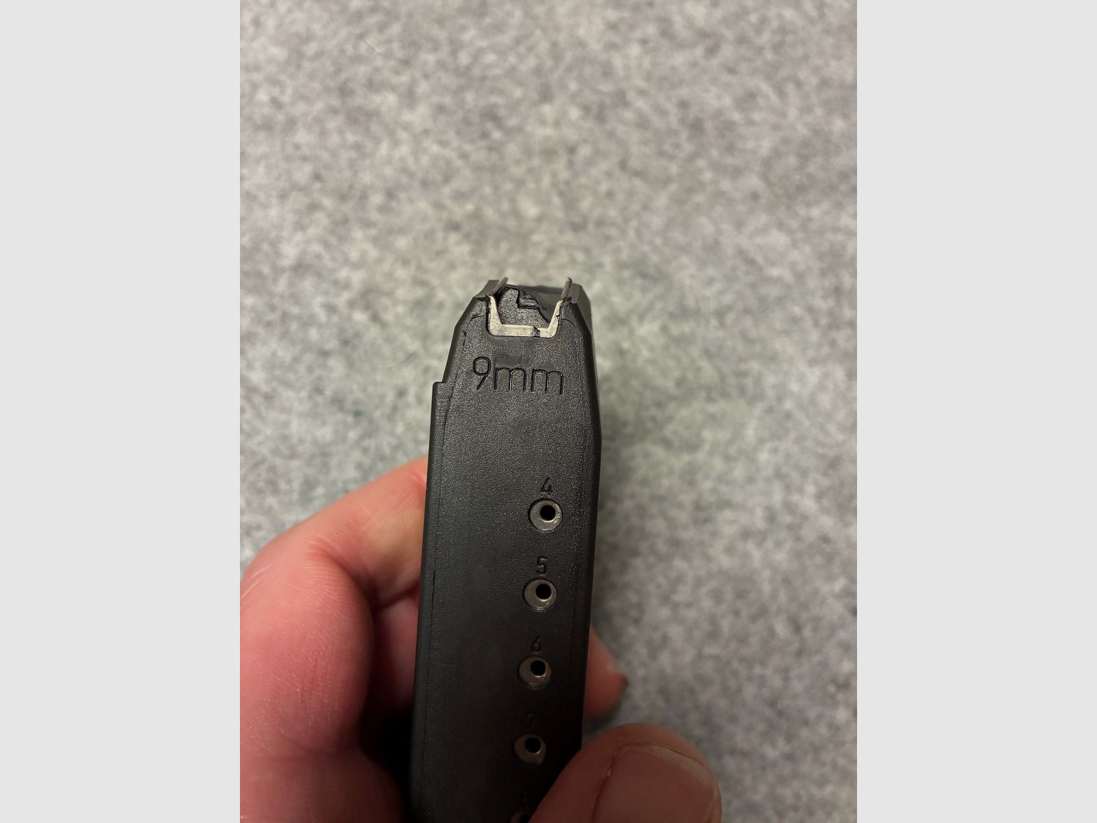 Glock 17 Magazyn 10 strzałów Gen 4 - przerobiony, w pełni sprawny