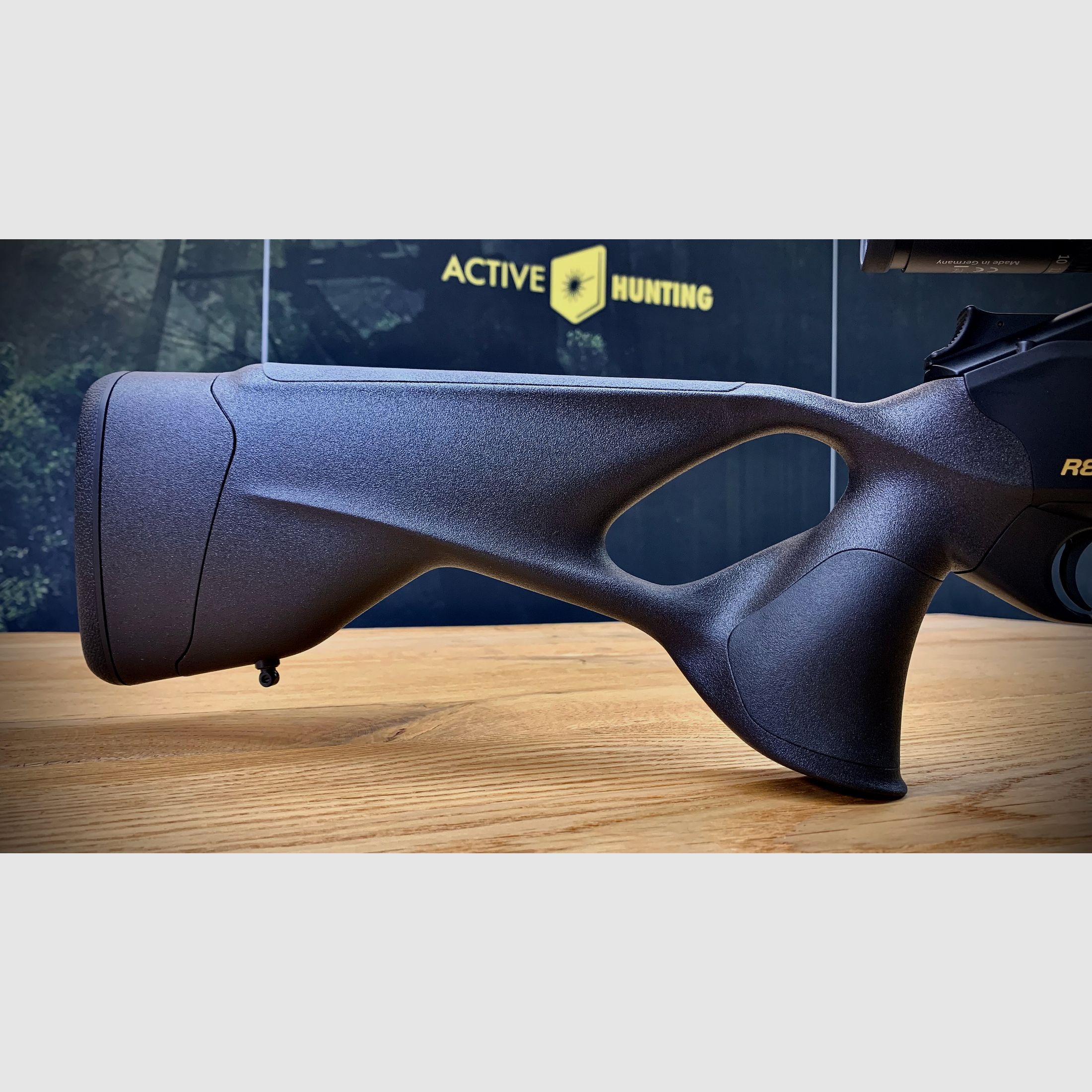 Blaser R8 Ultimate Silence Elastomer /8x57IS o. .308 / 47cm LL / inkl. Blaser B2 2-12x50 und BSM