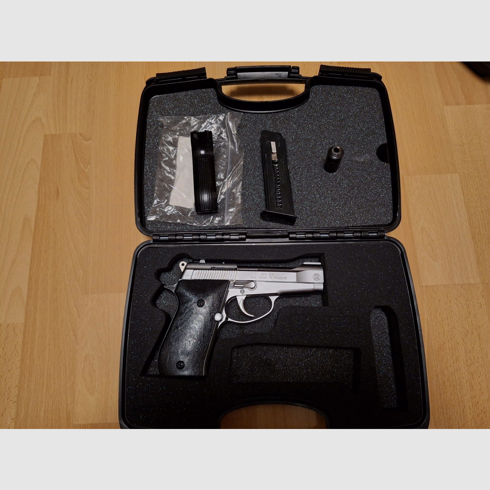 Weihrauch HW 94 Schreckschuss Pistole vernickelt in 9mm R.K. PTB 695