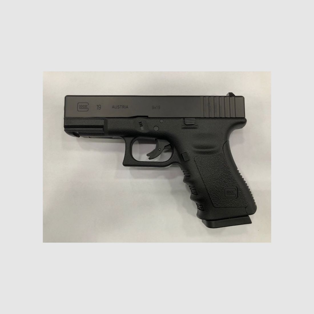 UMAREX GLOCK PISTOLA G19 CO2 LIB V, imagen 1 de 4