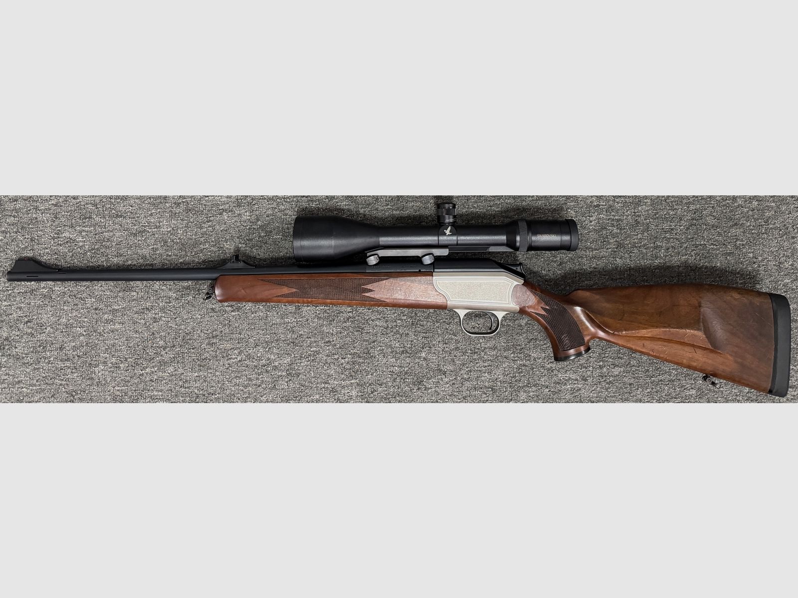 Blaser R93 .30-06 & 9,3x62 mit Swarovski 2,5-10x56 LP und Sattelmontage, Bild 4 von 10