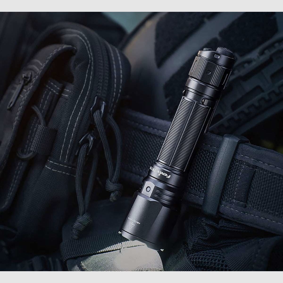 Lampe torche Fenix TK11R – 1600 lm, image 10 sur 12