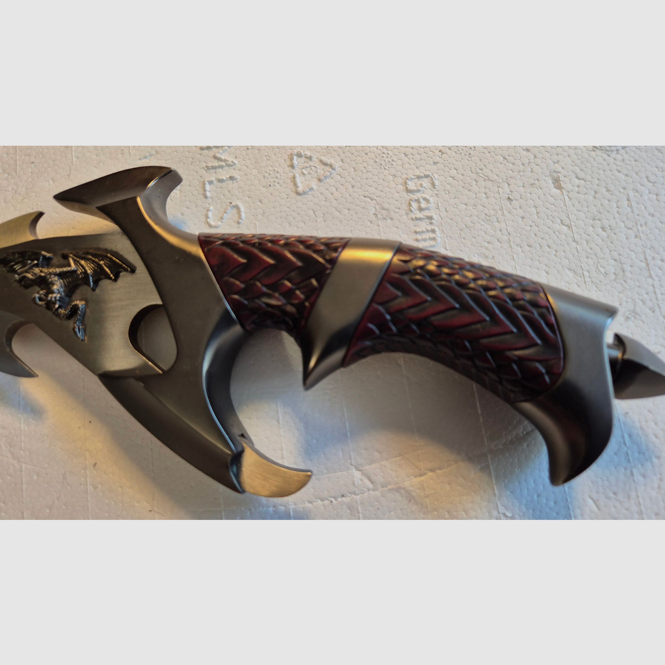 Gil Hibben Dragon Lord 1996 Edition UC898-E CUSTOM DESIGN SERIES