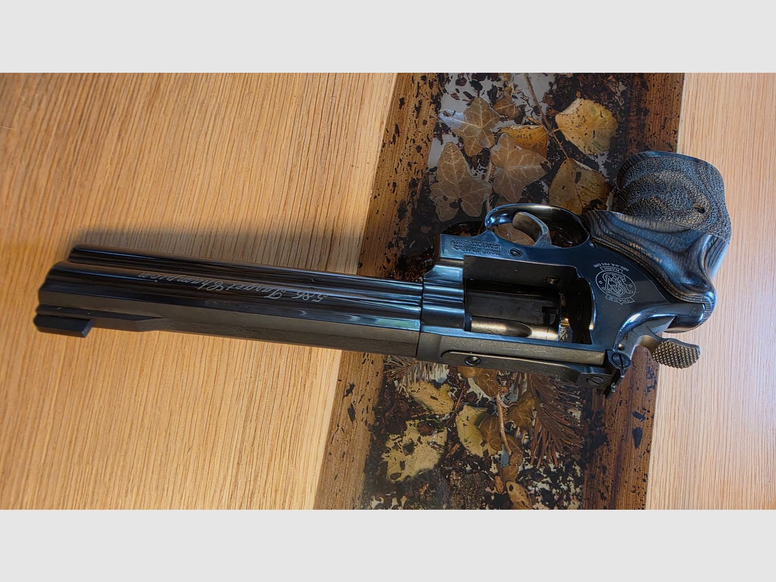Smith&Wesson 586 Target Champion Royal Blue en .357 +munición +funda, imagen 2 de 10