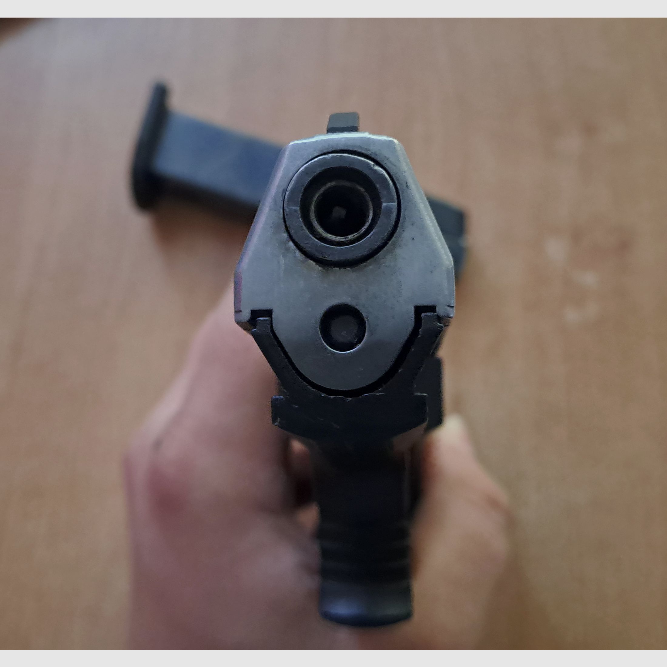 Walther P99- Cal. 9 mm blank/ PTB 637
