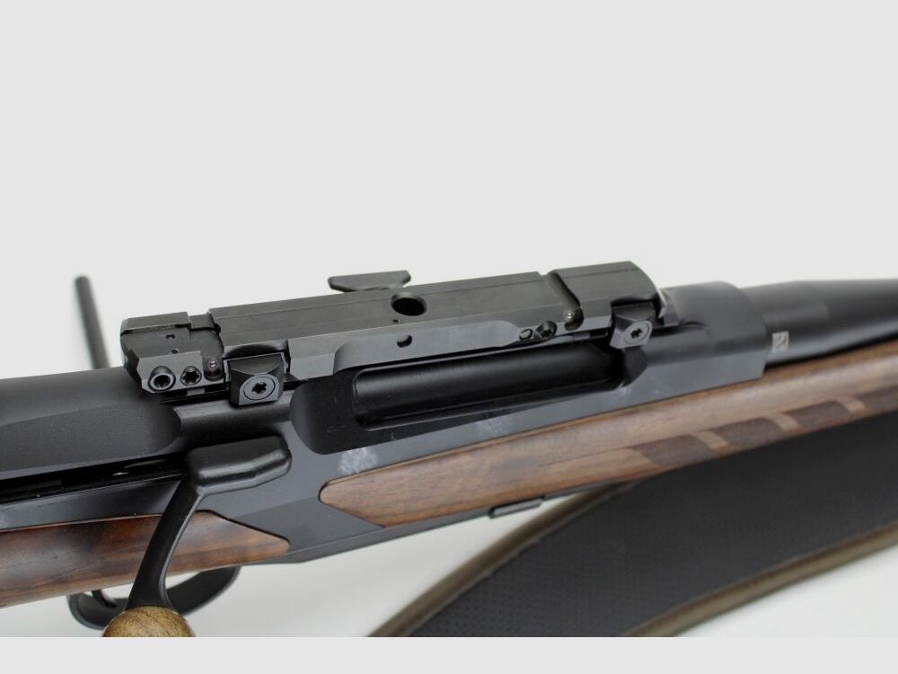 Merkel RX HELIX BLACK DS mit Wechsellauf und HLX Dämpfer und Dentler Basis	 .308Win + 8x57JS