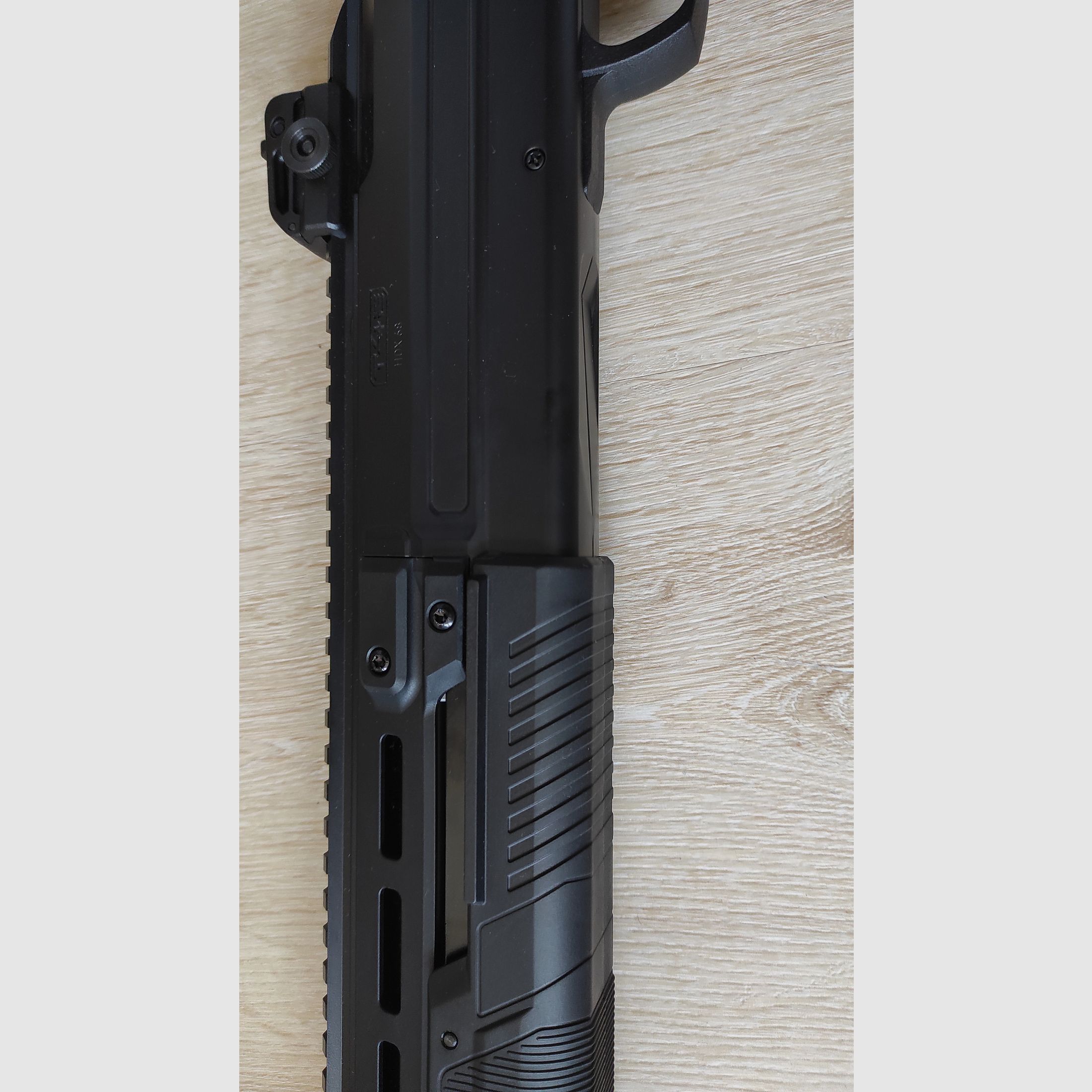 T4E TX 68 CO2-RAM Pump-Action Shotgun Kal. .68 zwart incl. draagtas
