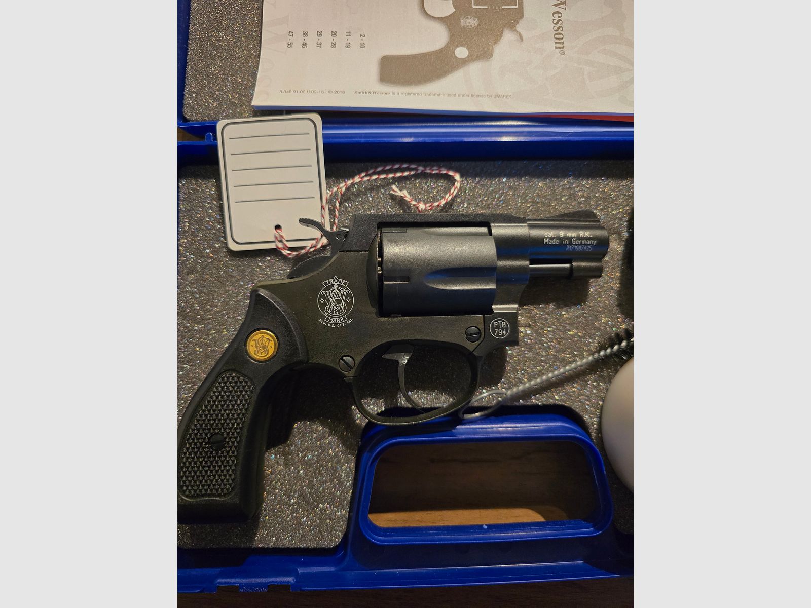 Smith & Wesson Chiefs Special 9mm R.K black Only pickup!