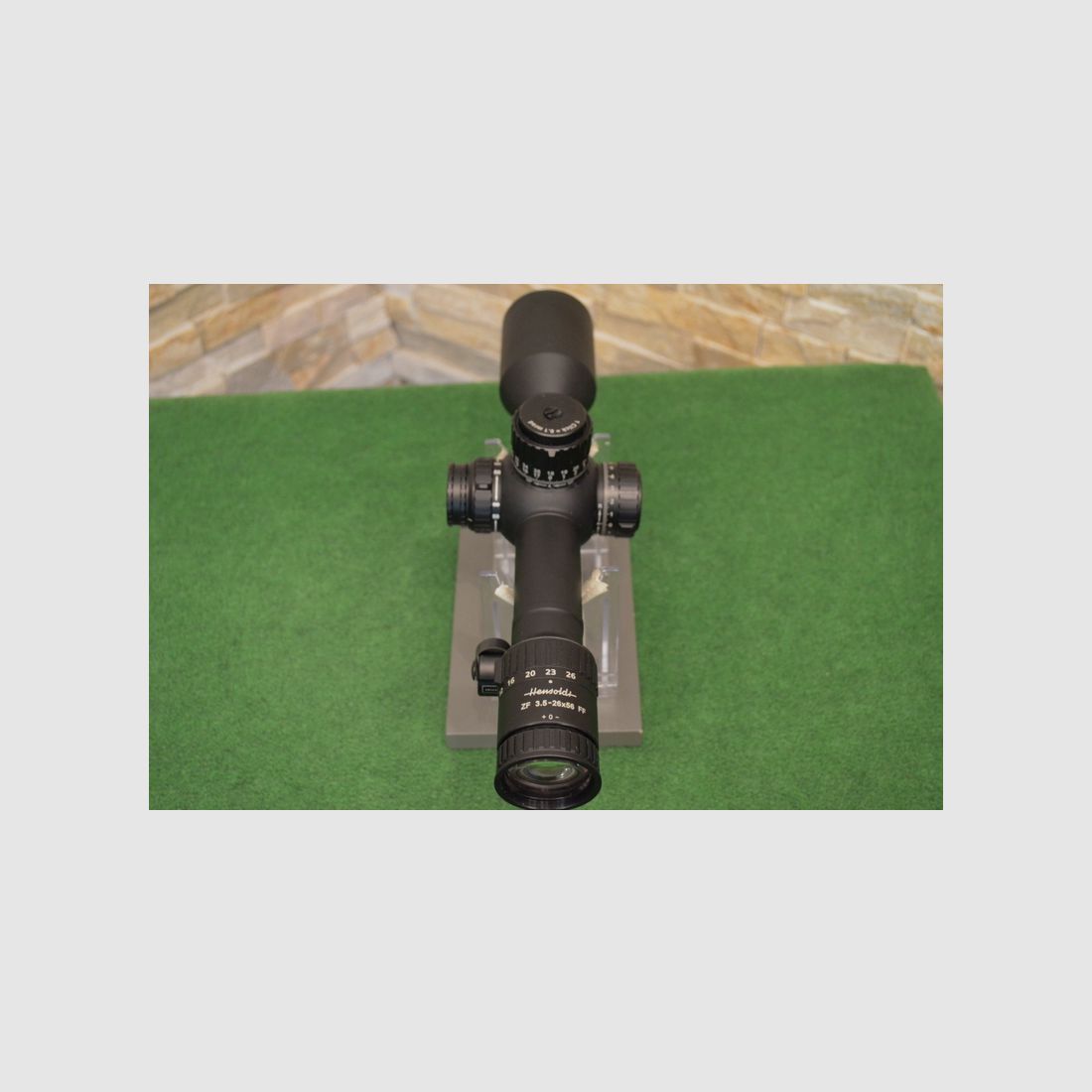 Cassidian Hensoldt 3.5-26x56 FF