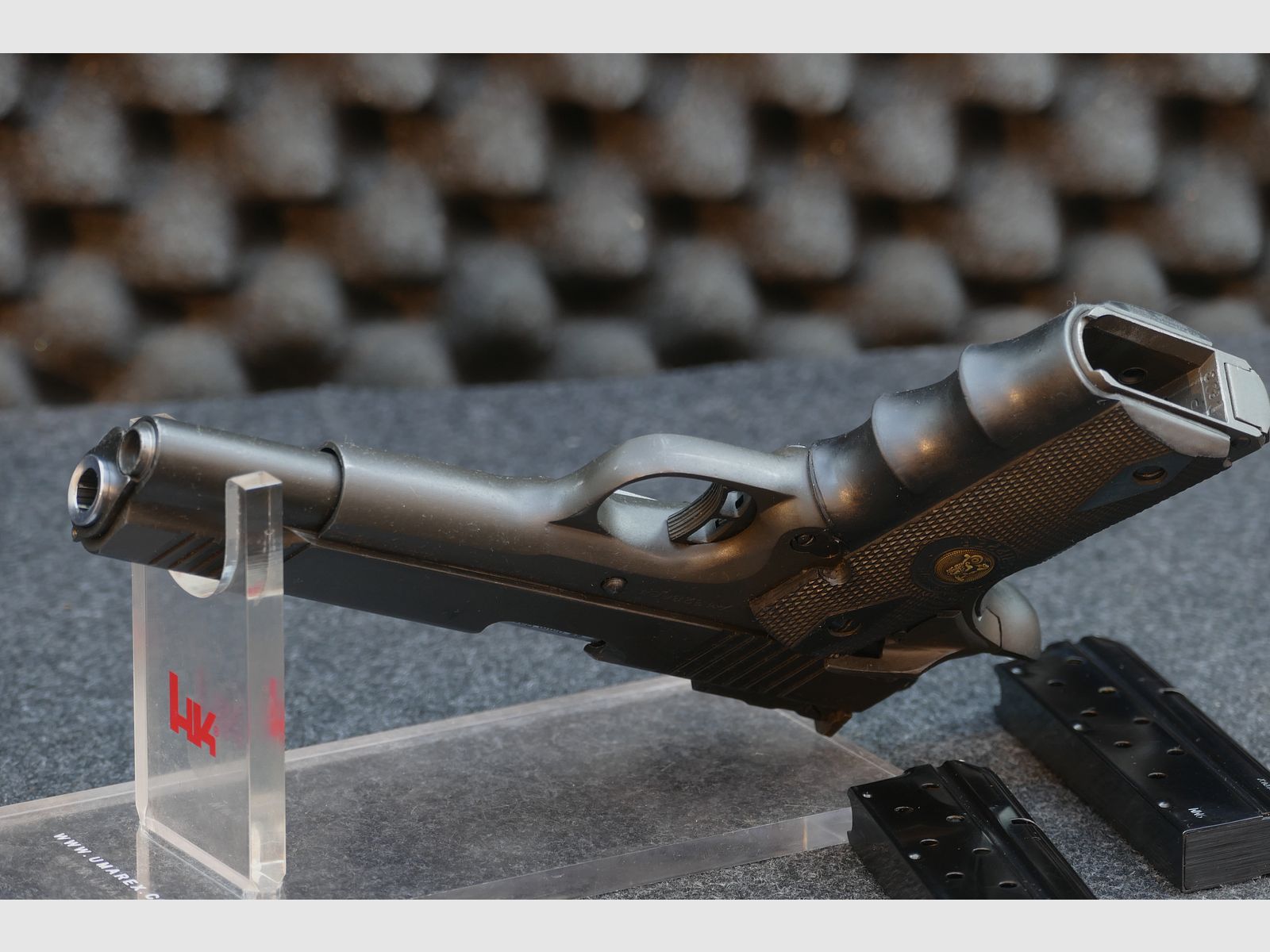 Armscor „Medallion“ 1911 – 9×19, 9mmLuger, 9mmPara – 5" Match barrel – Parkerized (phosphated) – 2× MecGar magazine