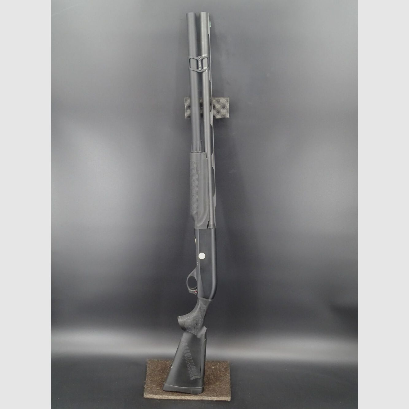 Tentoonstellingsstuk NEUWAFFE Benelli M1 IPSC Kaliber 12/76 ONGEBRUIKT M1 IPSC