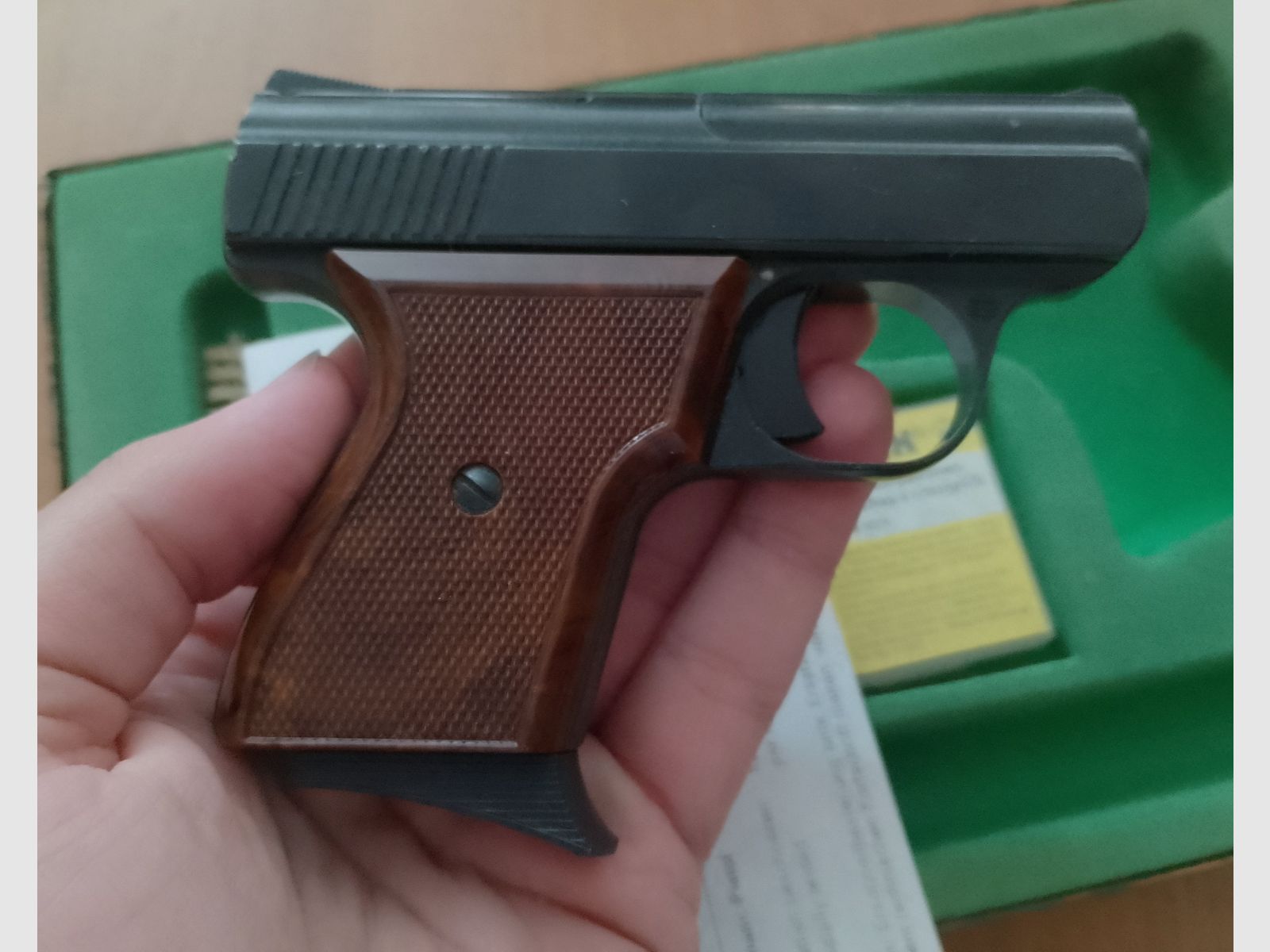 Alte Rhöner SM 15 Kal. 8 mm Knall im PTB 83/2 mit Verpackung!