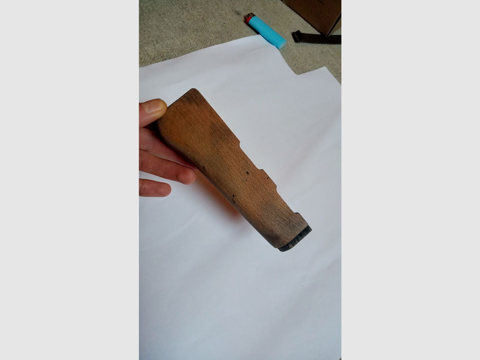 Unterer Handschutz aus Holz einer Mpi-KM  ost-deutsche AKM / AK47
