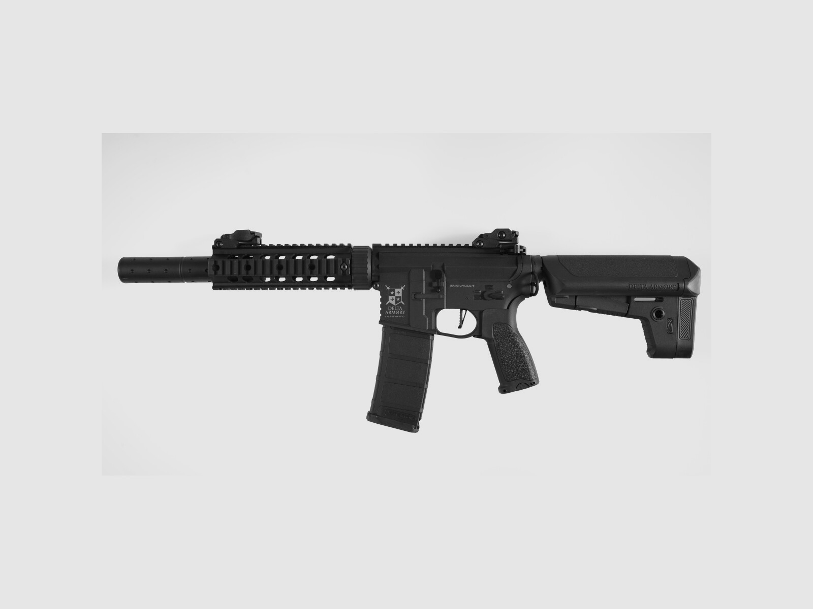 AR15 SilentOps 7 pulgadas CHARLIE Negro S-AEG Rifle Airsoft Libre a partir de 18 Años | Delta Armory