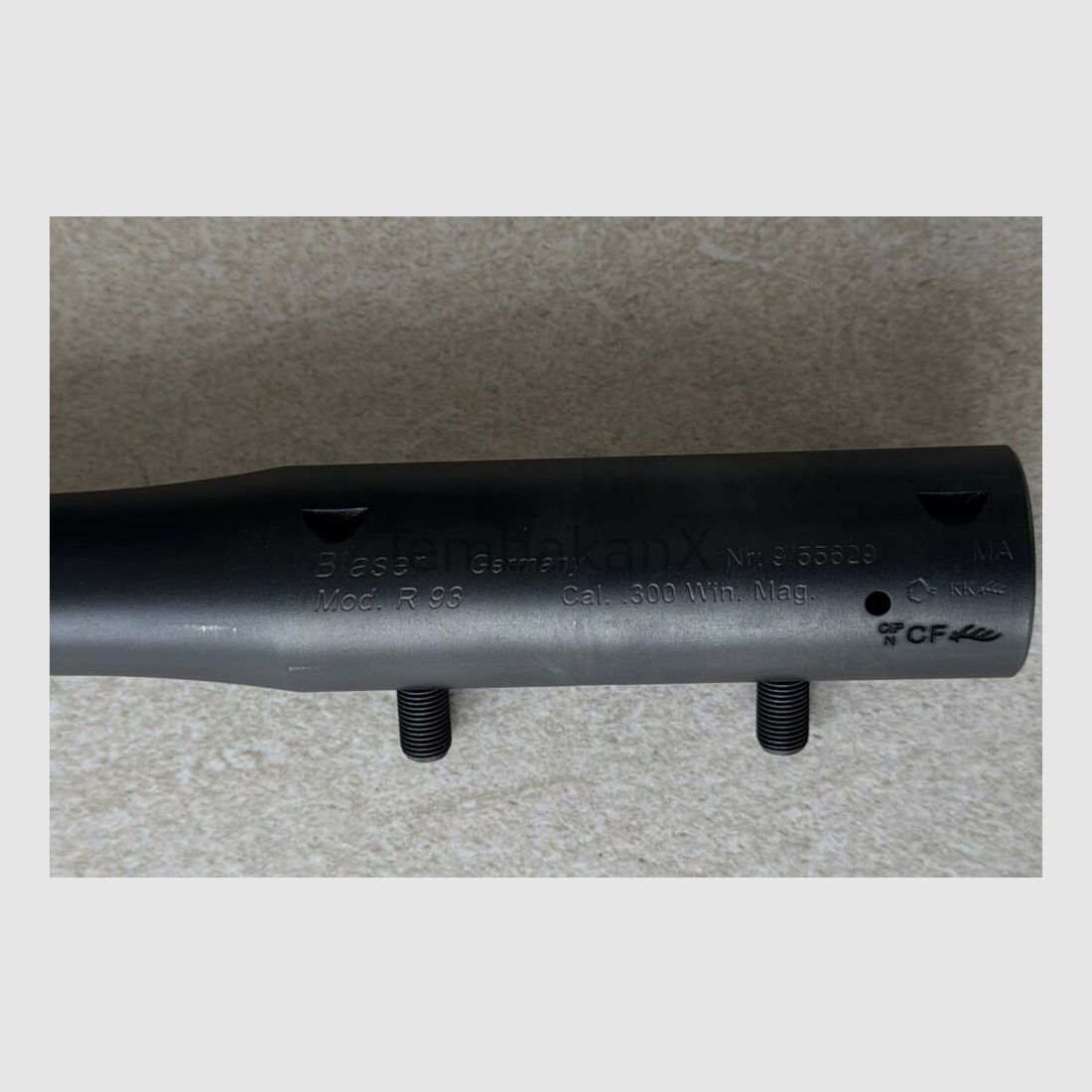 Canon Blaser R93 avec filetage et tête de verrou .300WinMag