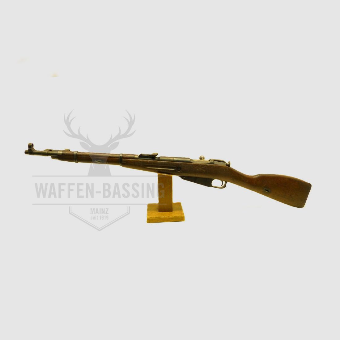 Mosin Nagant rifle de repetición ruso de 1952