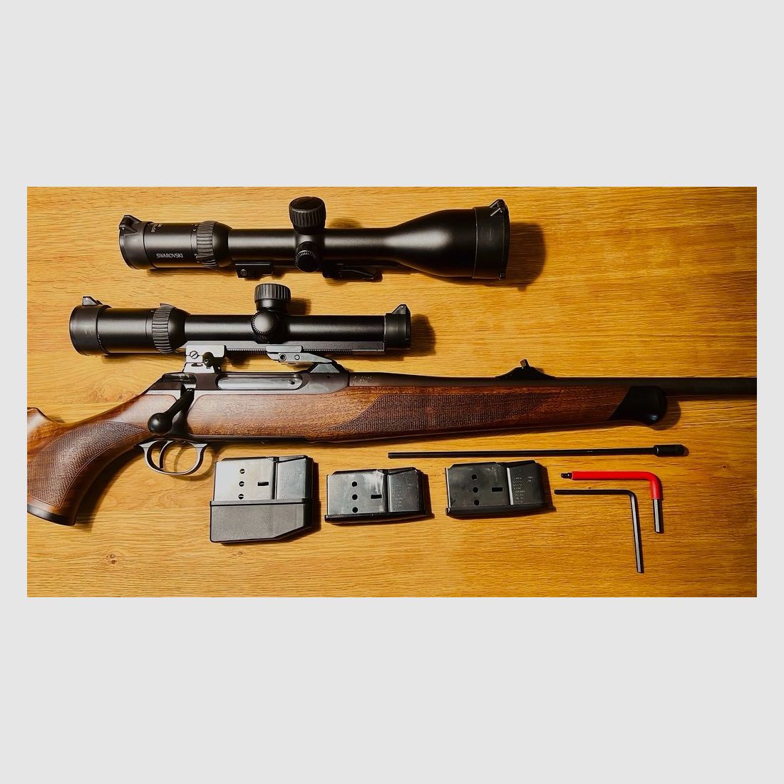 Sauer 202, système en acier, .30-06, avec paquet Swarovski ZF