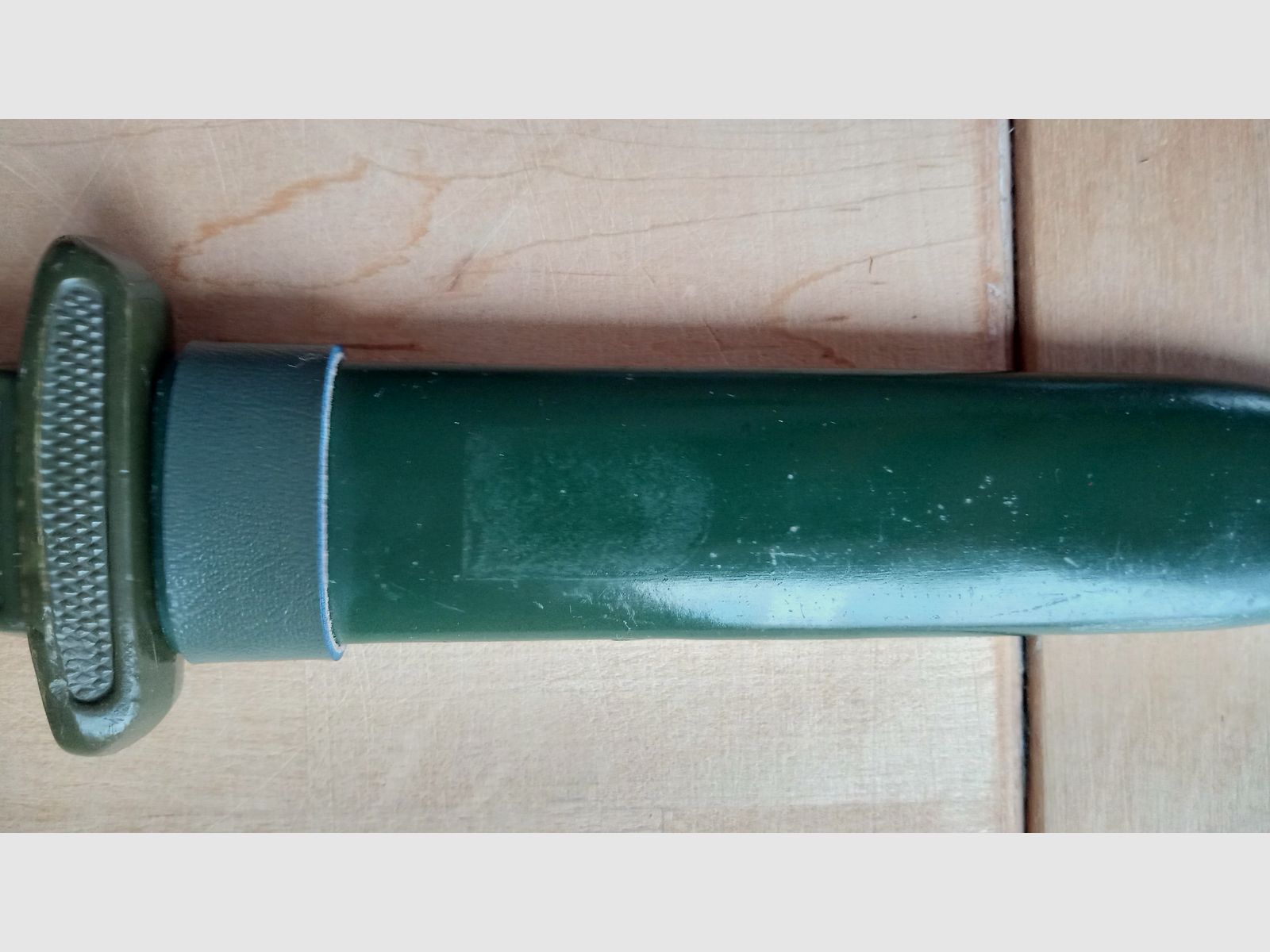 Couteau de randonnée original de Hubertus Solingen de la guerre froide, modèle de couteau de combat de la Bundeswehr et visuellement inspiré du couteau de randonnée HJ