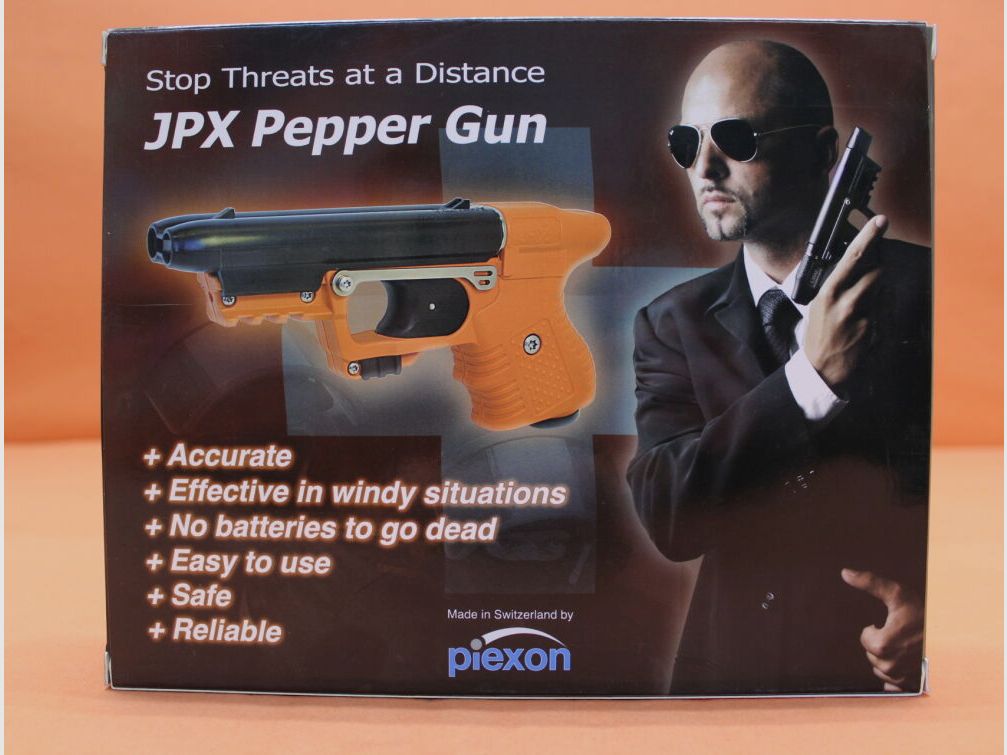 Piexon Jet Protector JPX Gen1: Launching device for irritants (pepper spray) polymer black 10% OC (OVERSTOCK!) with additional training magazine
