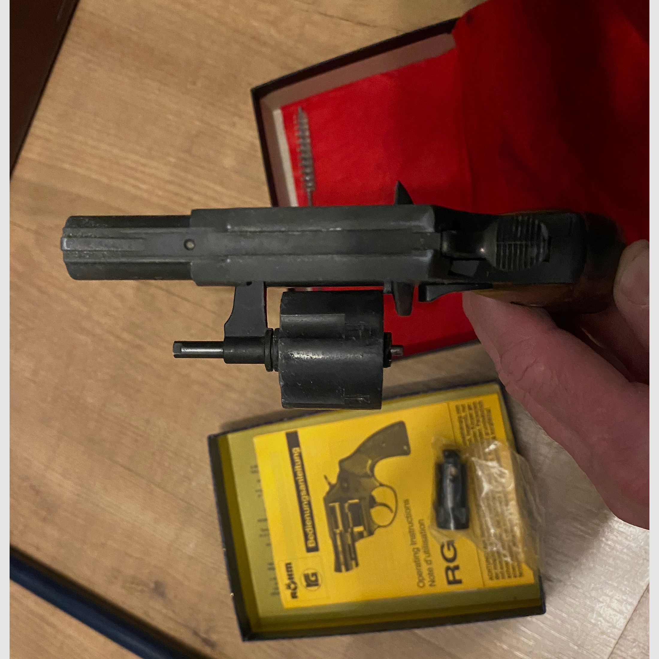 Röhm RG 59 „Le Petit“ Kaliber 9 mm Knall Schreckschussrevolver, inkl. Originalkarton und Zubehör