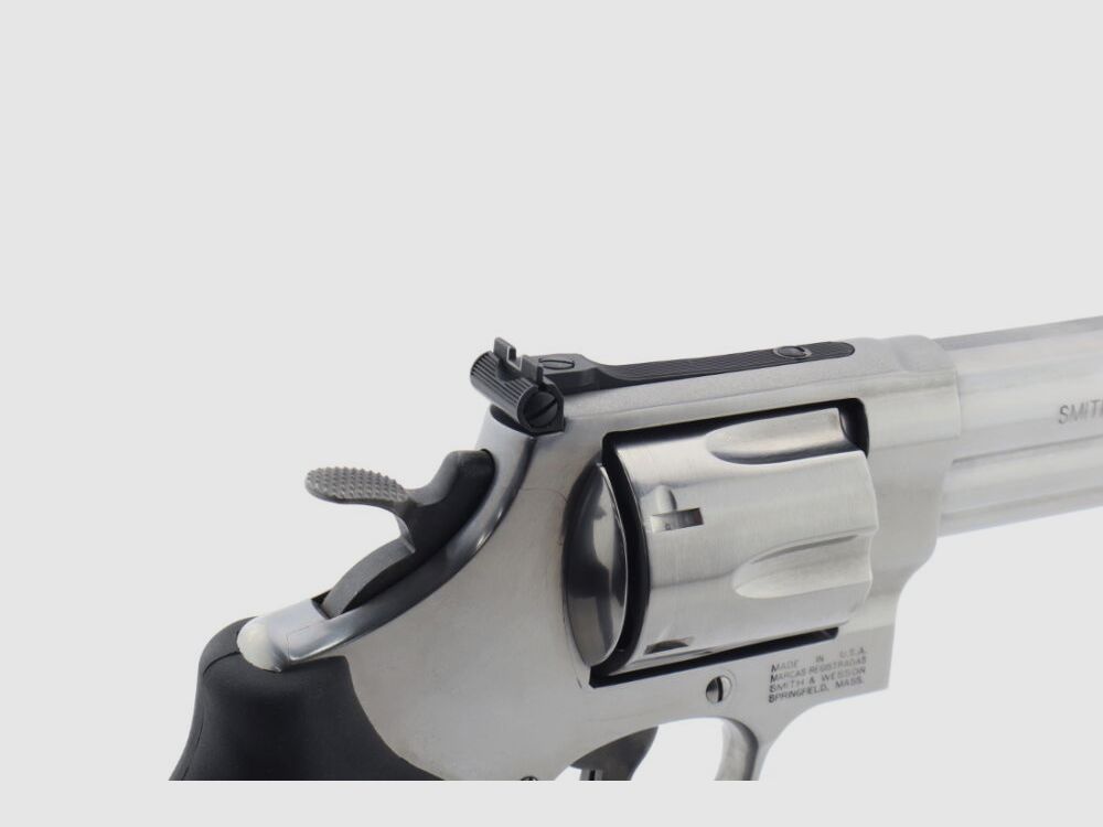 Smith & Wesson 629 4"