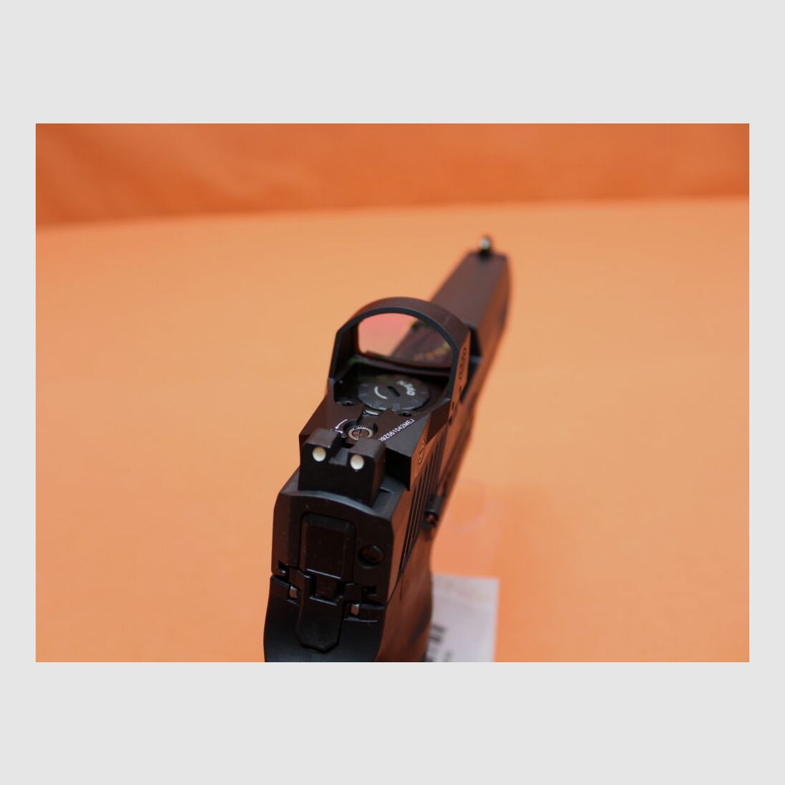 SIG Sauer Ha.Pistola 9mmLuger SIG Sauer P320 RXP Full-Size 119mm canna/ ROMEO1 PRO mirino a punto luminoso (9mmPara)