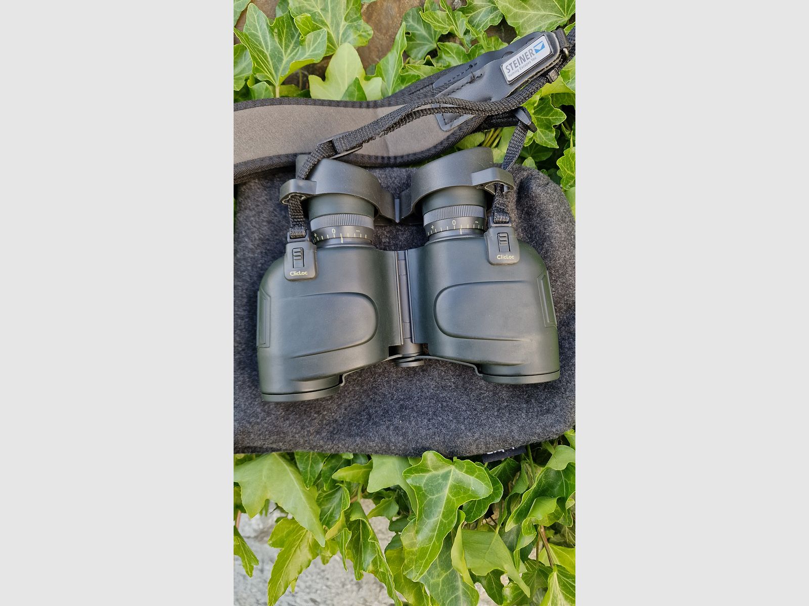 Steiner Nighthunter 8x30 Fernglas 